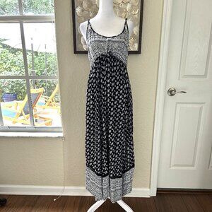 American Eagle Black & White Maxi Dress